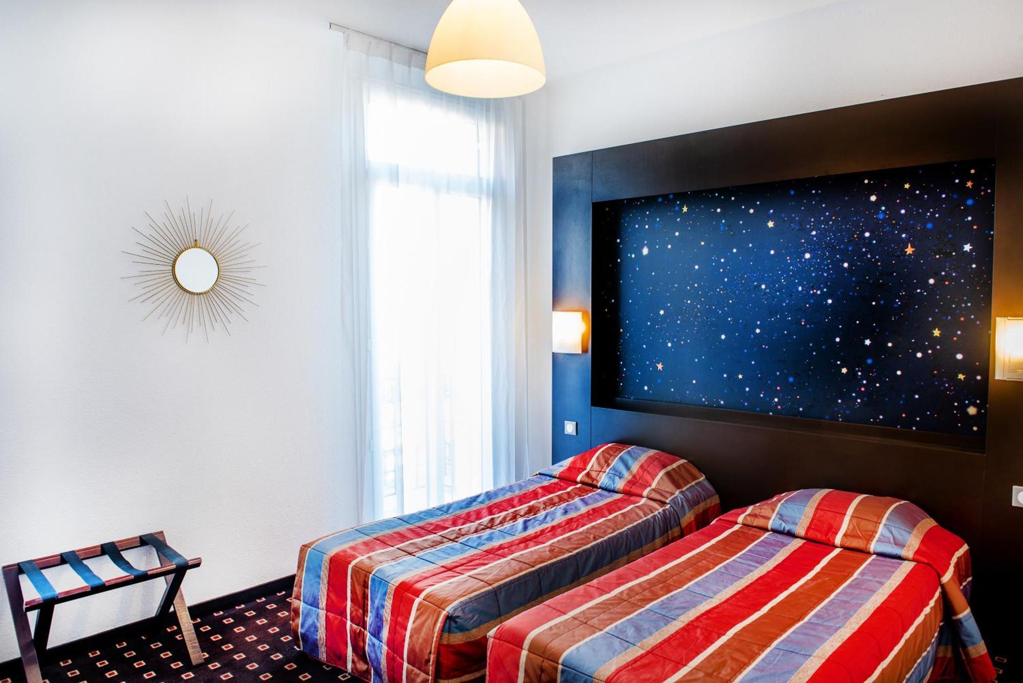 Hôtel Stella Lourdes Quarto foto